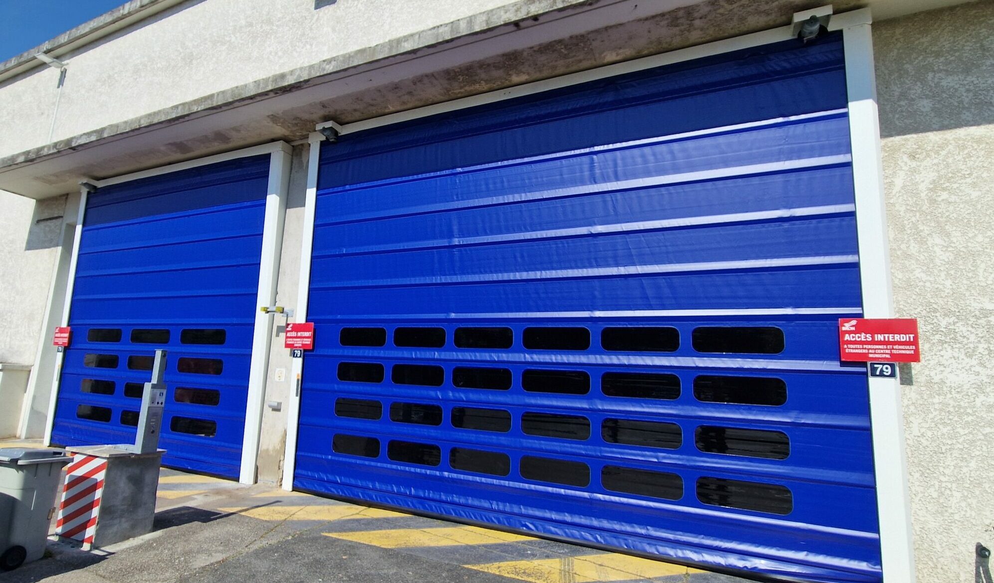 Portes rapides haute vitesse bleues pour pompiers